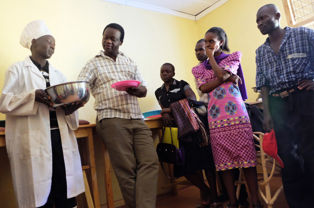making maize porridge