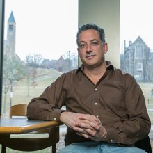 Eric Tagliacozzo headshot