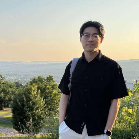 Yunxiang Yang
